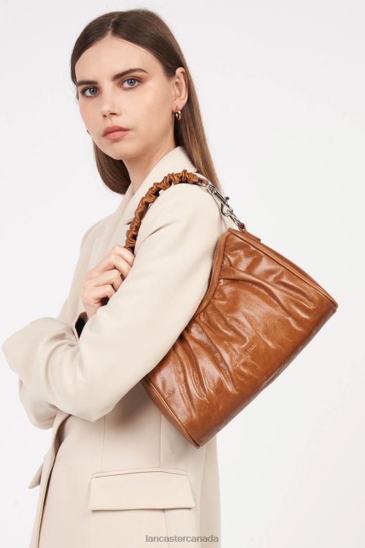 Women Baguette Bag Retro Chouchou 4J6H1105 Bag Camel Lancaster Paris
